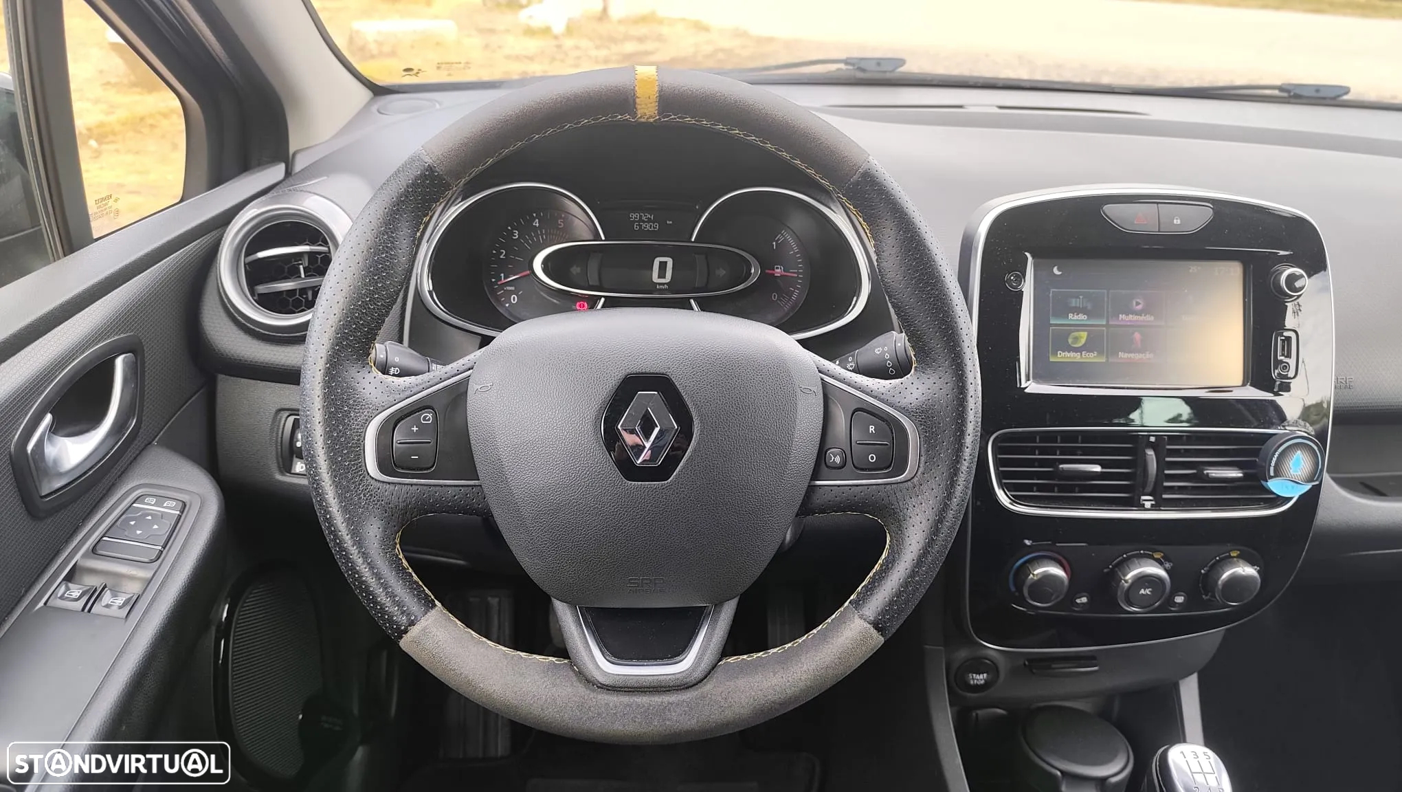 Renault Clio 1.5 dCi Limited EDition - 12