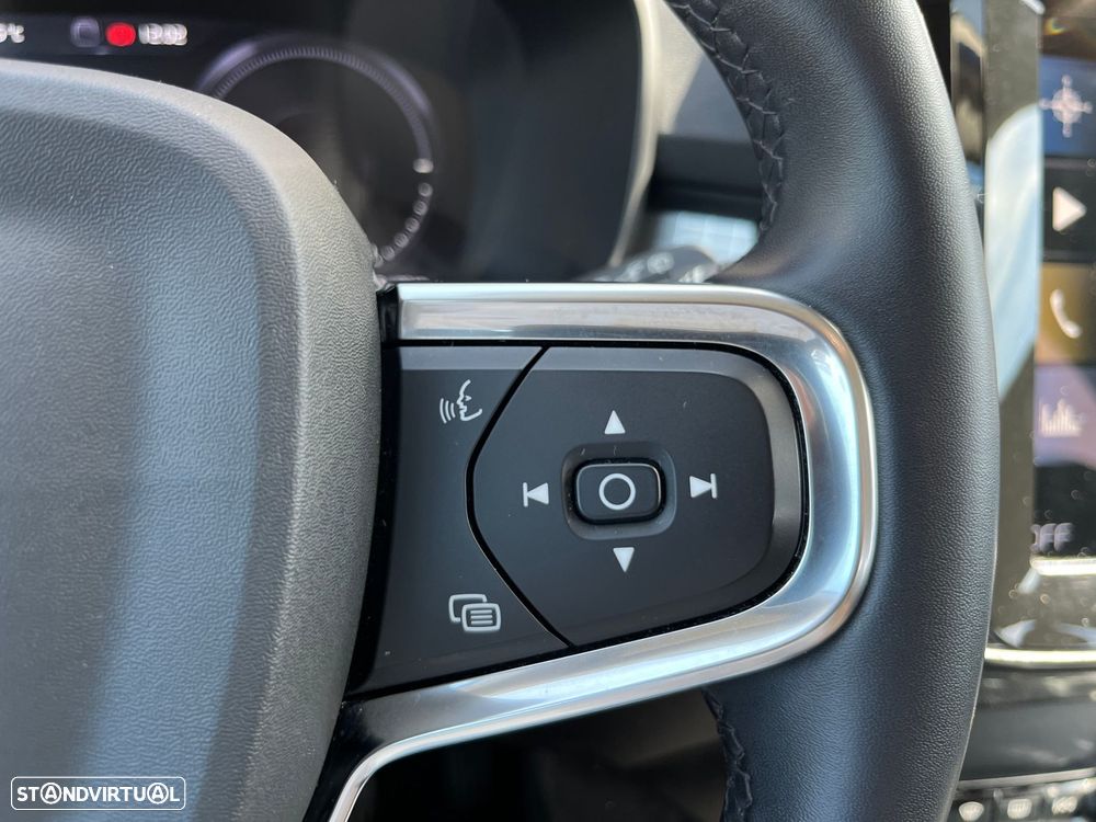 Volvo XC 40 1.5 T5 PHEV Momentum - 19