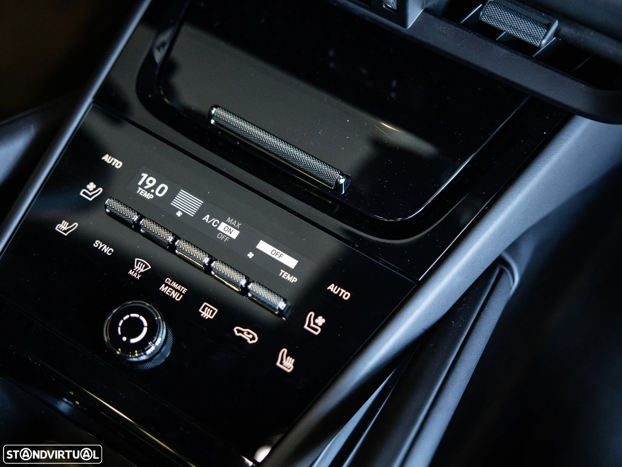 Porsche Cayenne Coupé E-Hybrid - 51