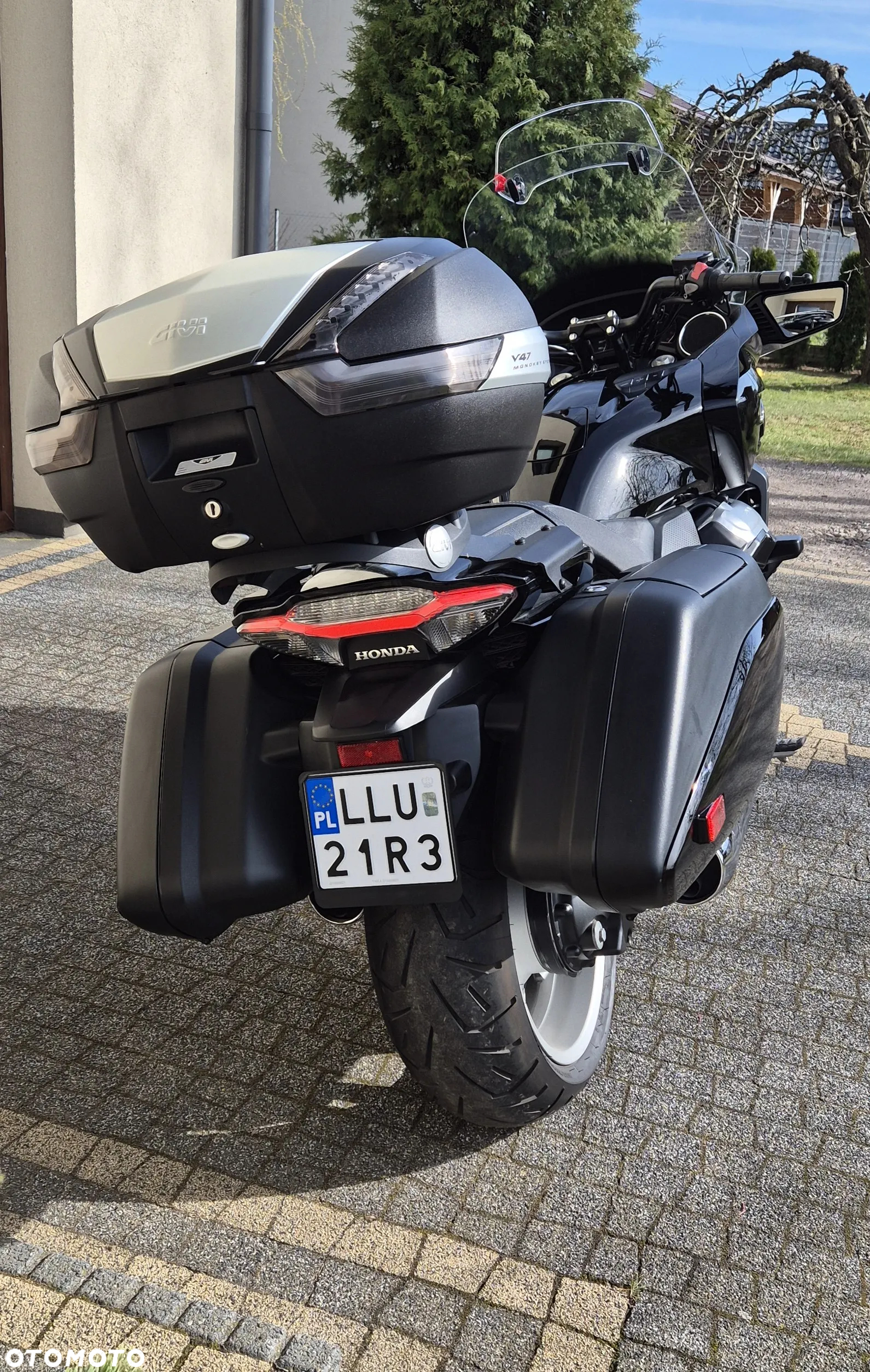 Honda CTX - 18