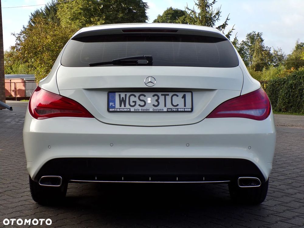 Mercedes-Benz CLA 180 UrbanStyle Edition - 10