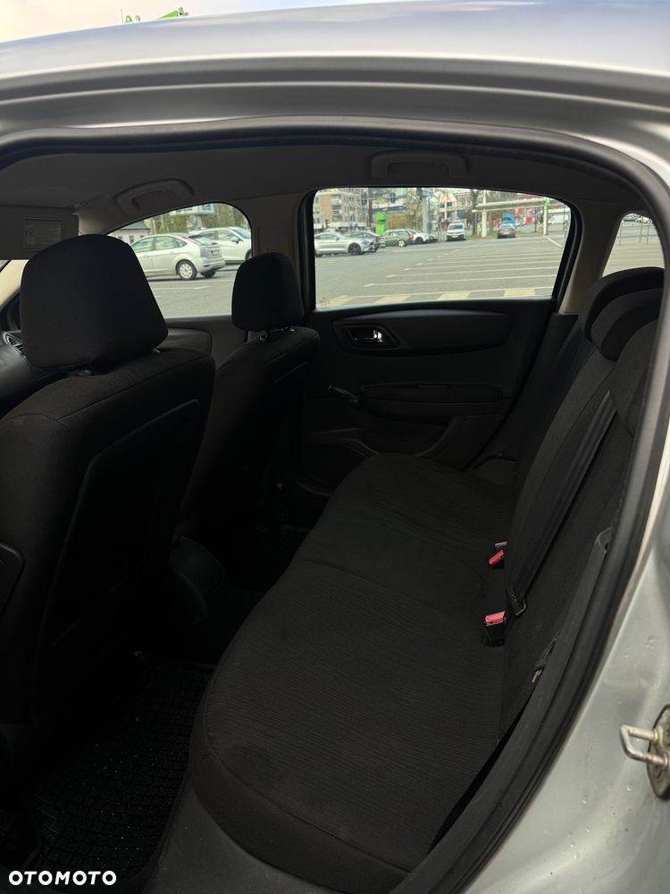 Citroën C4 1.6 VTi SX - 6