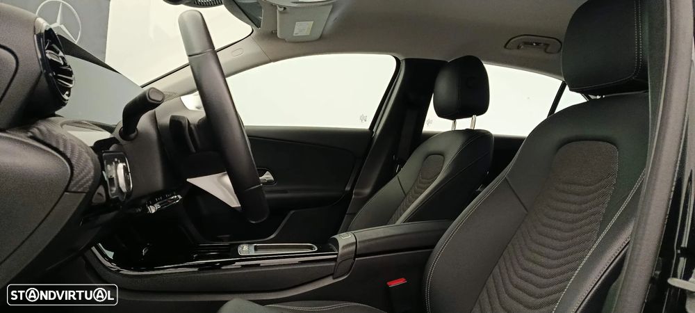 Mercedes-Benz A 200 Standard - 27