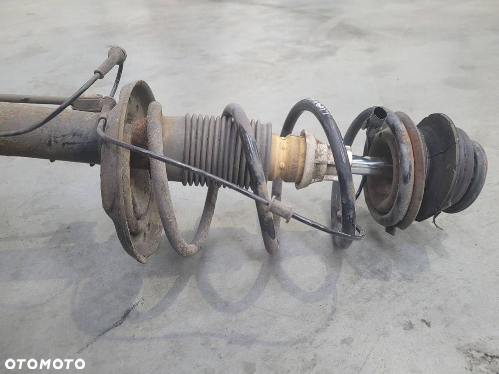 MCPHERSON ZWROTNICA AMORTYZATOR PRZÓD LEWY FIAT 500 312 1.2 BENZYNA - 11