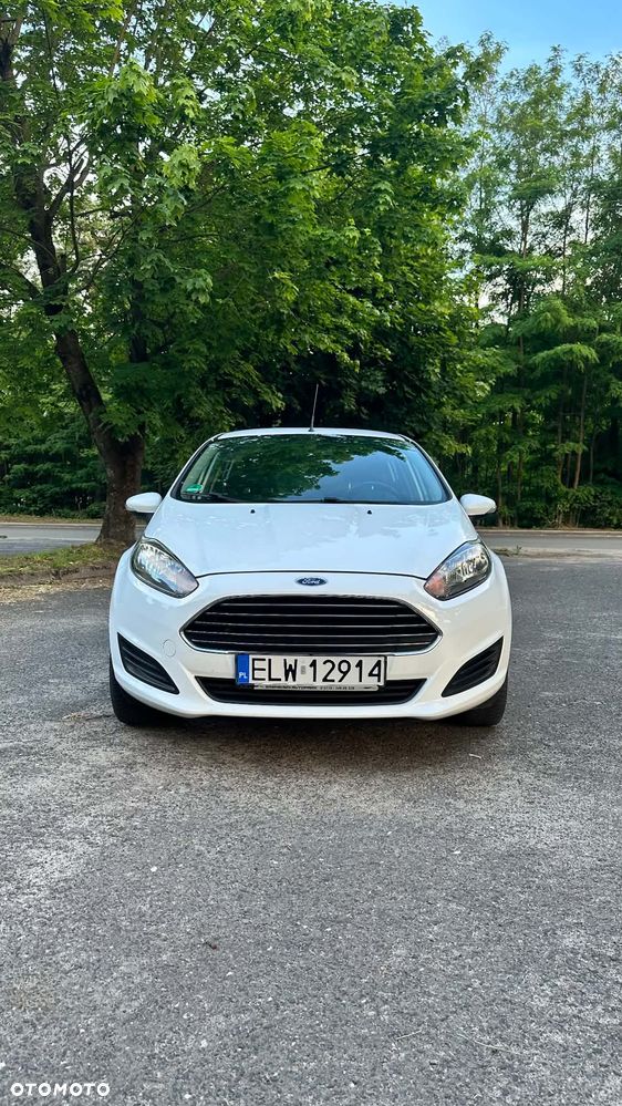 Ford Fiesta 1.25 Ambiente - 2