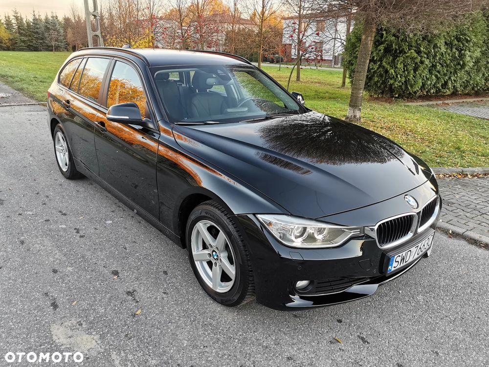 BMW Seria 3 320d xDrive - 9