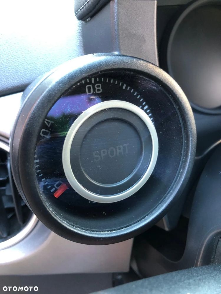 Fiat 500 1.4 16V T-Jet Abarth 595 Tourismo - 12