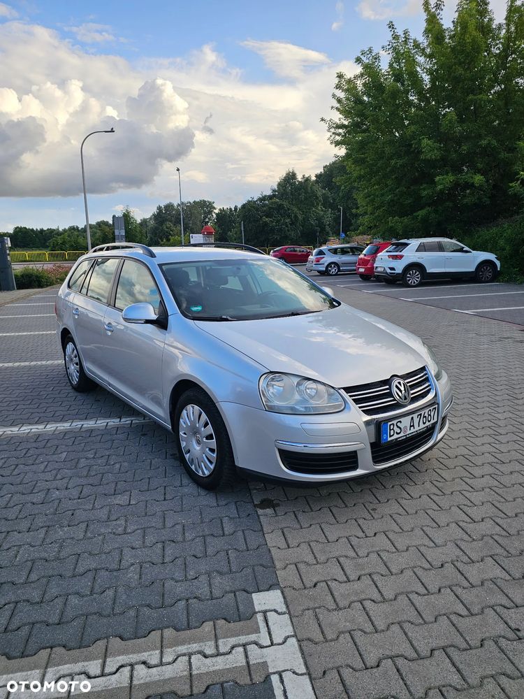 Volkswagen Golf - 12