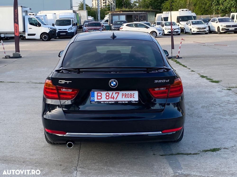 BMW Seria 3 320d Aut. Luxury Line - 12
