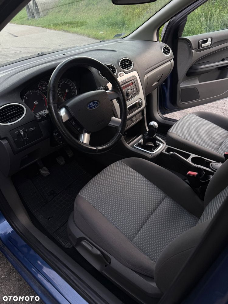 Ford Focus 1.8 TDCi Ambiente - 9