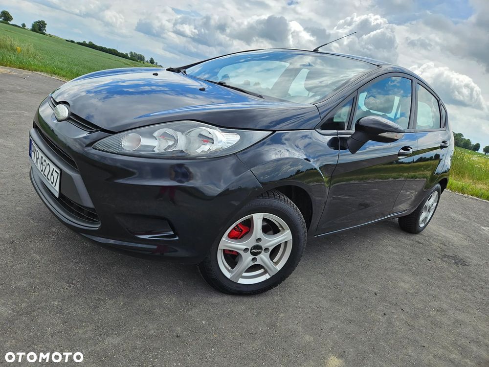 Ford Fiesta 1.4 Ghia - 24