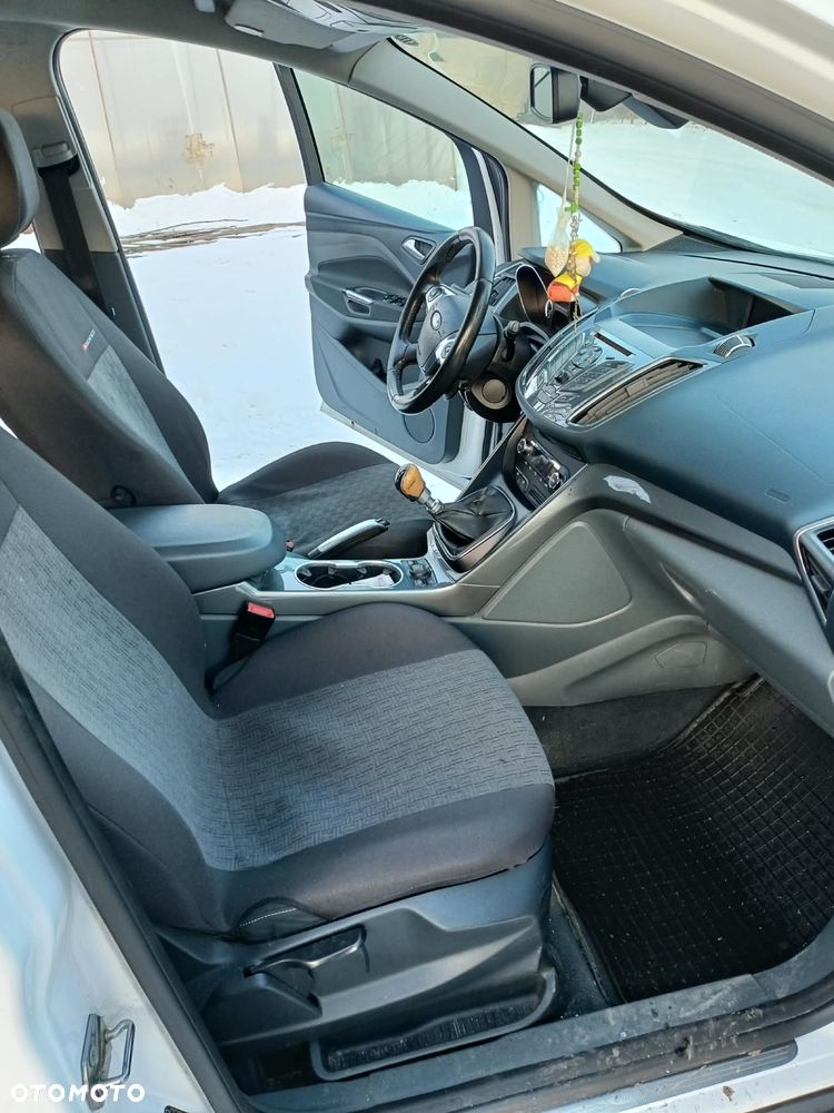 Ford Grand C-MAX 2.0 TDCi Titanium - 15