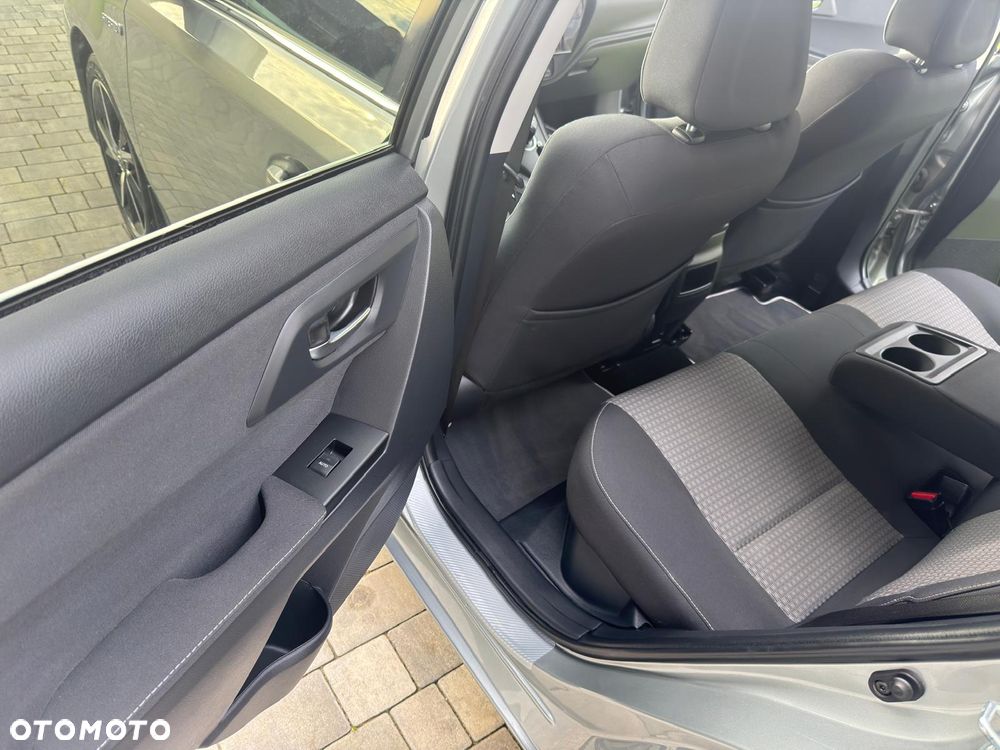 Toyota Auris - 17