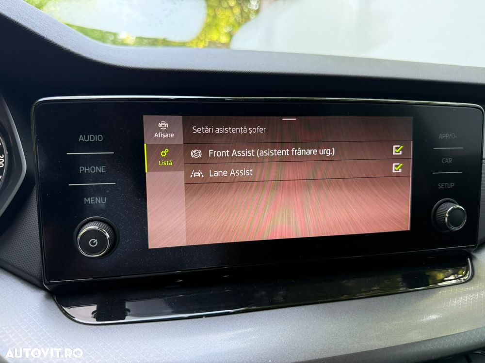 Skoda Octavia 2.0 TDI DSG Ambition - 22