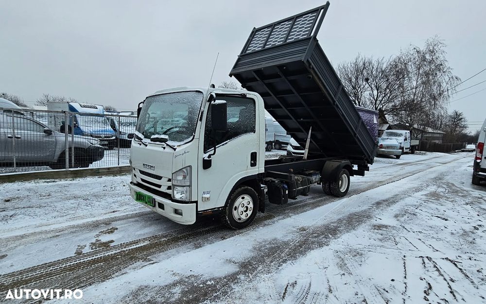 Isuzu Basculabila - 1