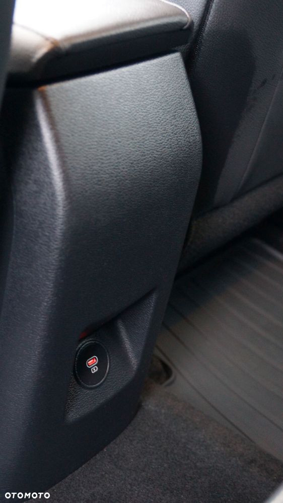 Kia Ceed 1.5 T-GDI Business Line DCT - 14