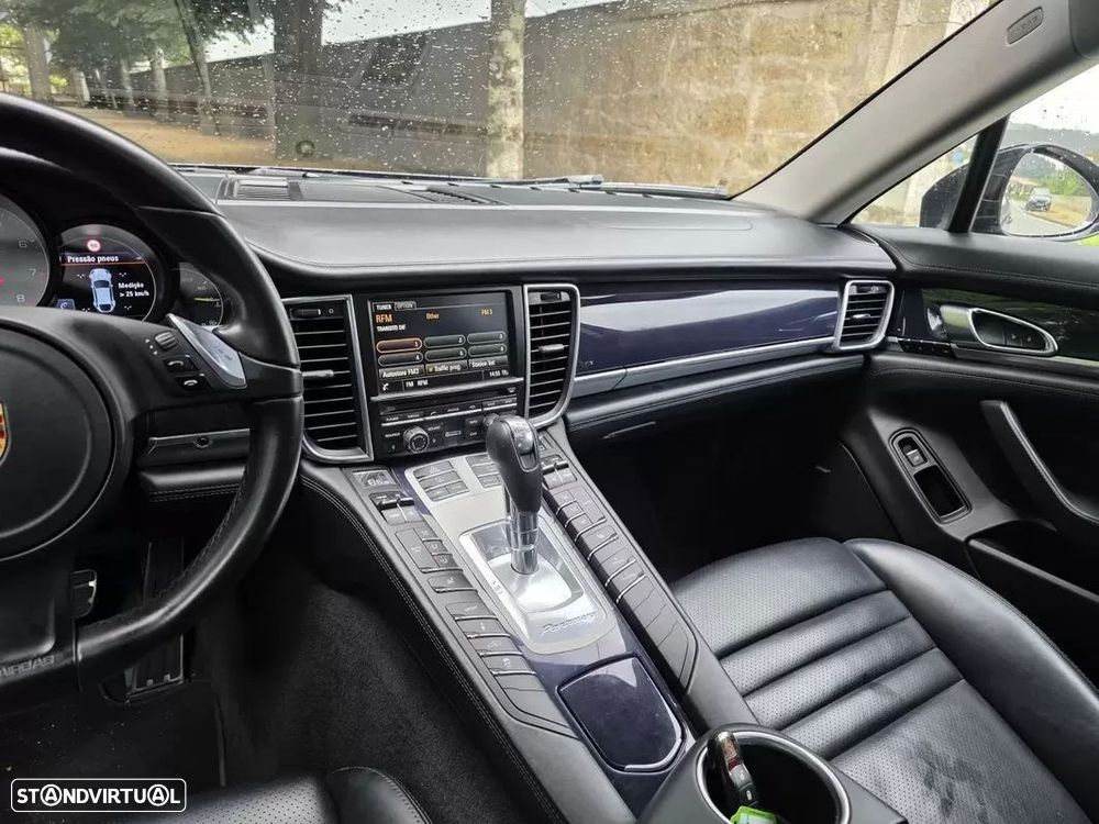 Porsche Panamera S Hybrid - 38