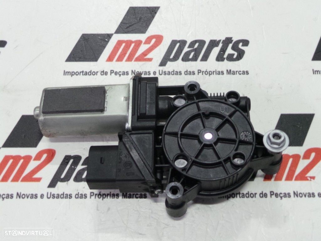 Motor elevador Esquerdo/Trás Seminovo/ Original BMW X1 67627268339 - 1