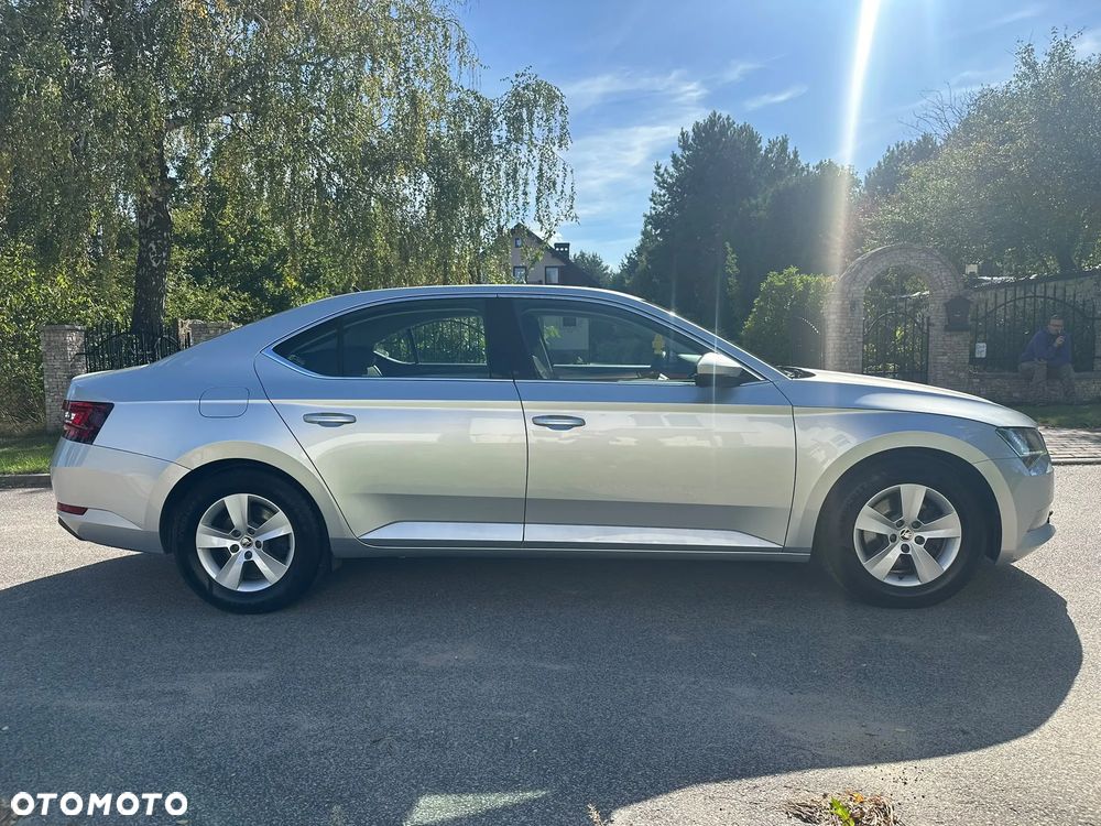 Skoda Superb - 17
