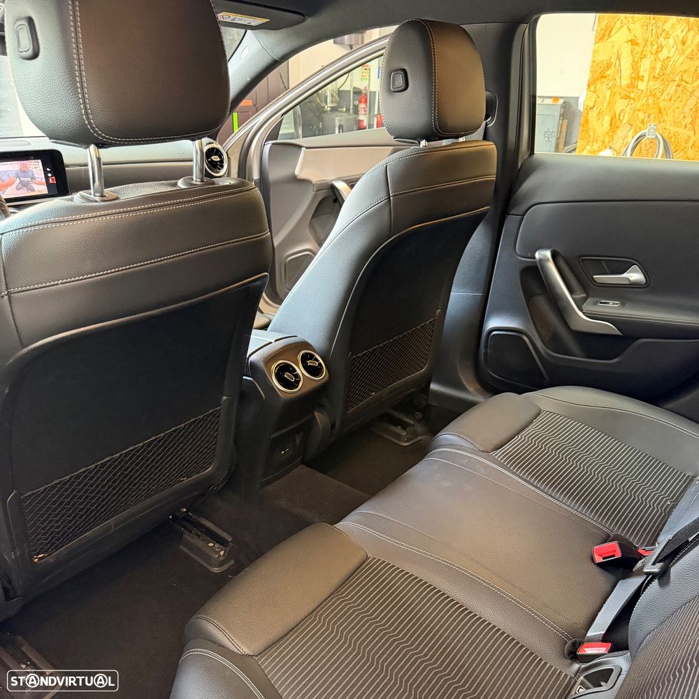 Mercedes-Benz A 180 d Progressive - 12