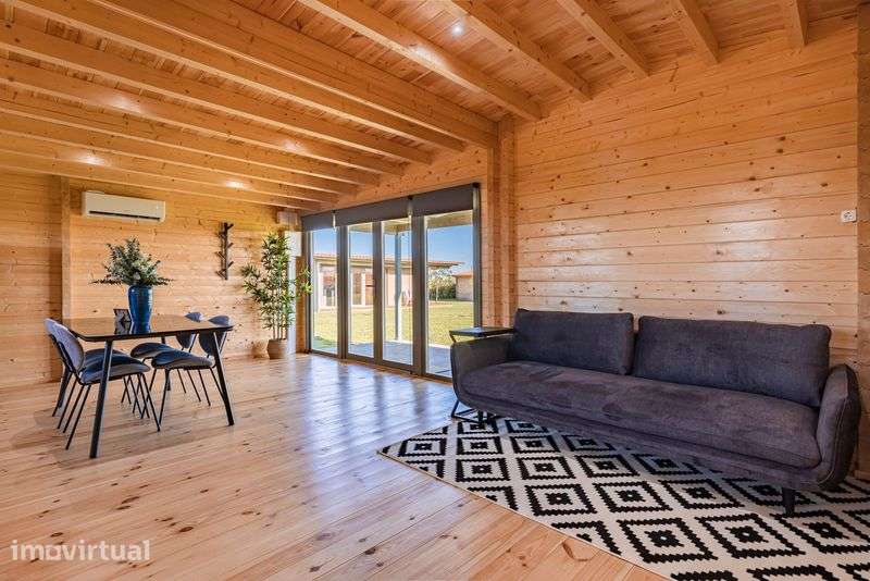 Casa de Madeira 60m2 (Pinho Nórdico Maciço) - Grande imagem: 2/6