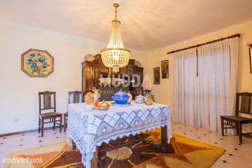 Andar Moradia T5+ em Paços de Brandão - Grande imagem: 5/28