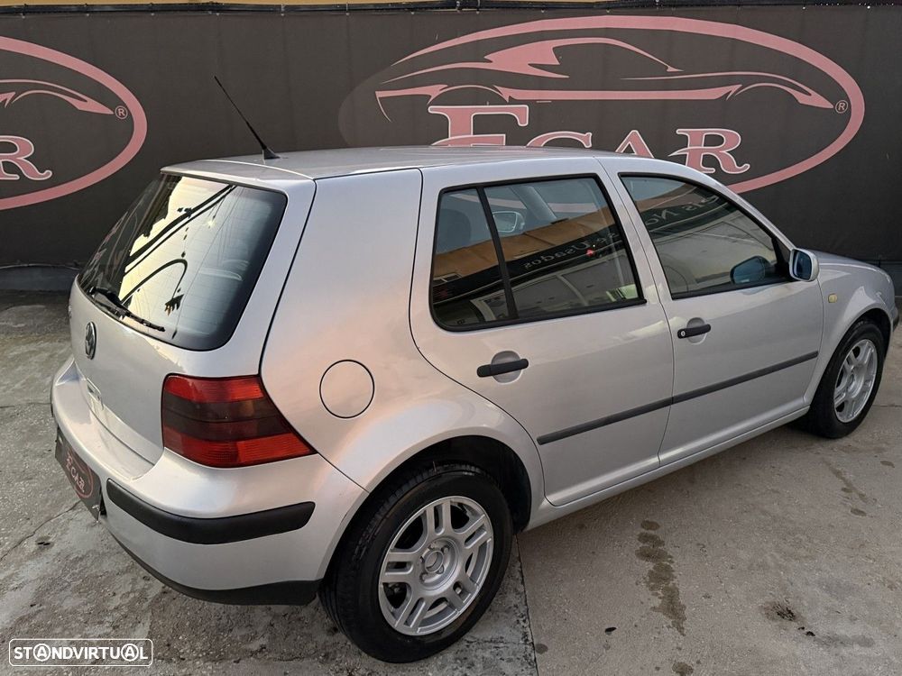 VW Golf 1.4 FSi Confortline - 19