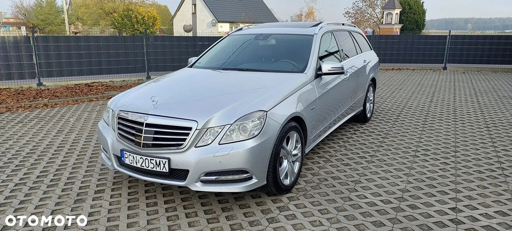 Mercedes-Benz Klasa E - 16