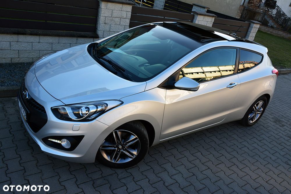 Hyundai i30 1.6 CRDi Premium - 32