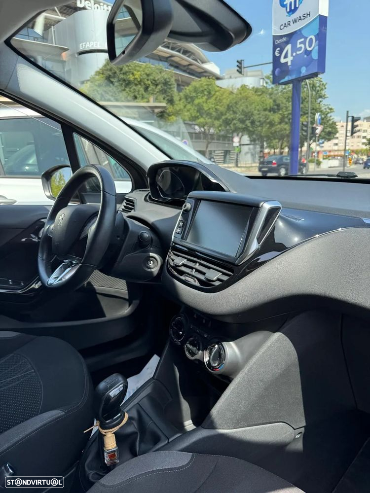Peugeot 208 1.2 VTi Active - 10