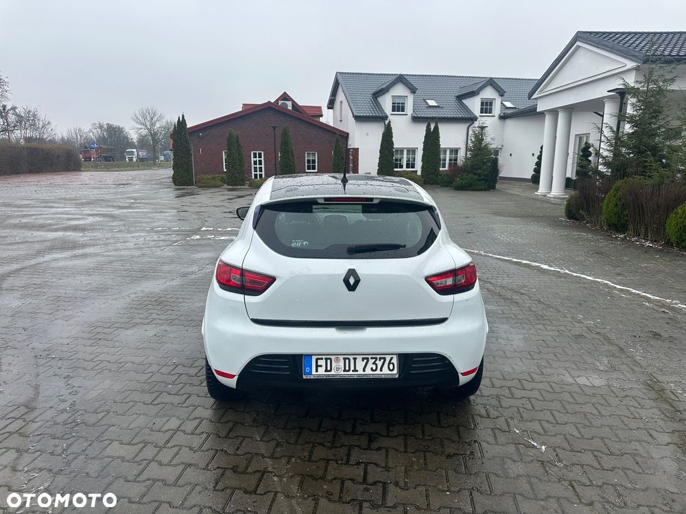 Renault Clio 1.2 16V 75 LIMITED 2018 - 15