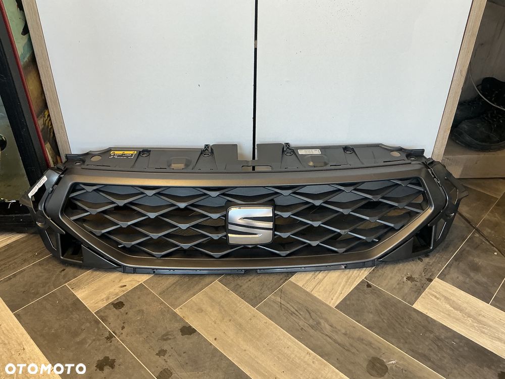 SEAT ATECA LIFT 575853654P GRILL ATRAPA PRZEDNIA - 1