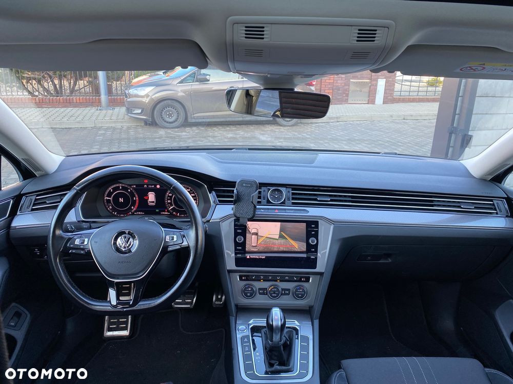 Volkswagen Passat 2.0 TDI SCR (BlueMotion Tech) 4Mot DSG Comfortline - 13