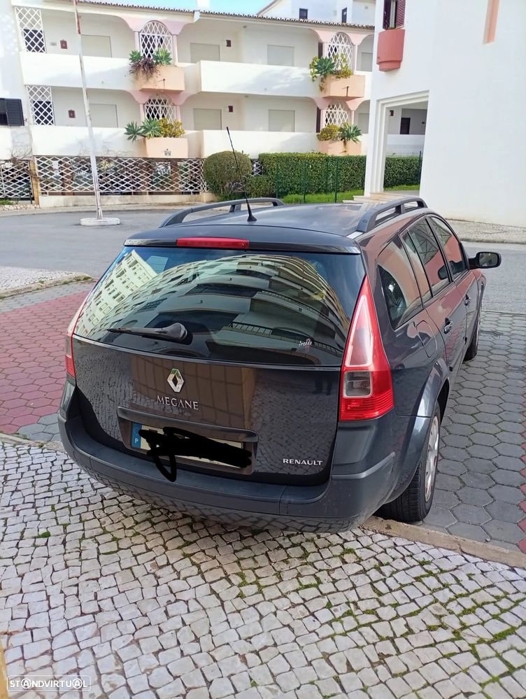 Renault Mégane Break 2.0 dCi SE Exclusive S - 2