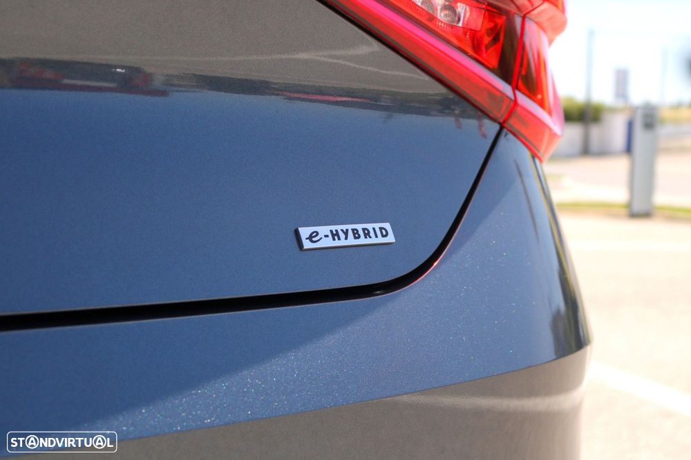 SEAT Leon 1.4 e-Hybrid Xcellence DSG - 15