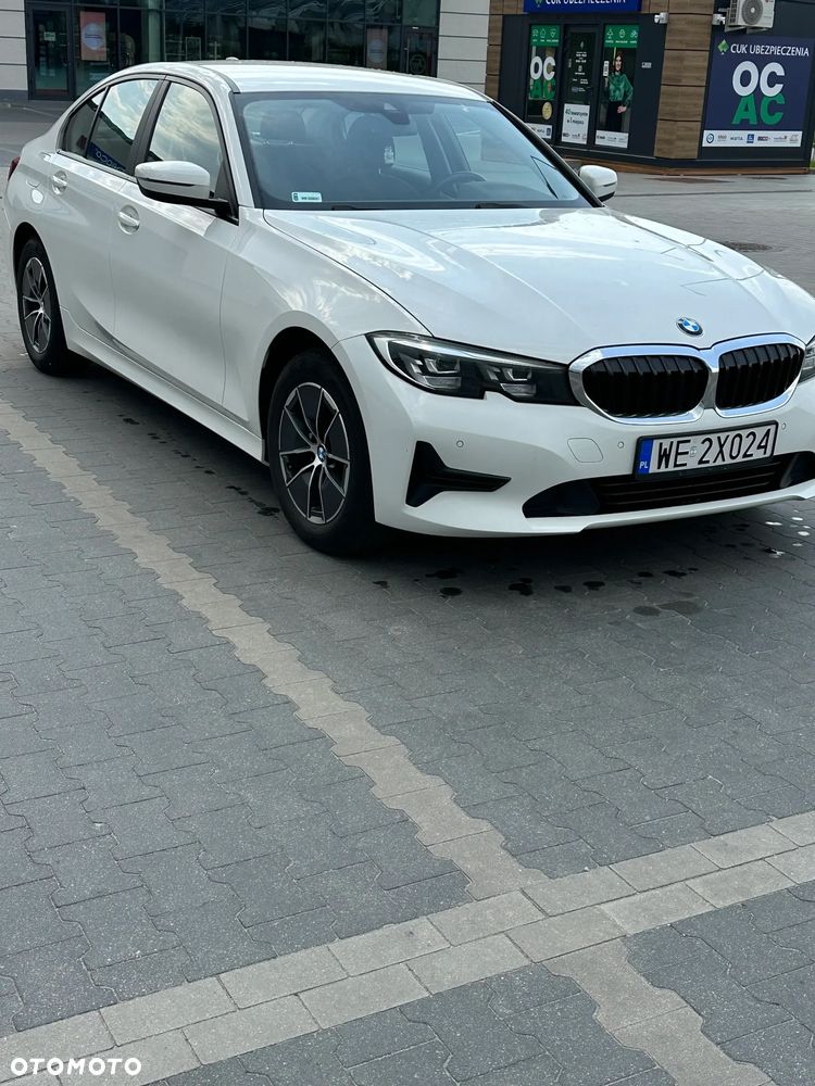 BMW Seria 3 318i Advantage - 4
