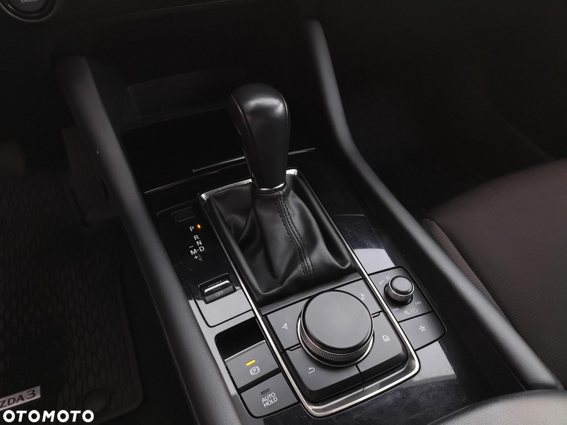 Mazda 3 - 14