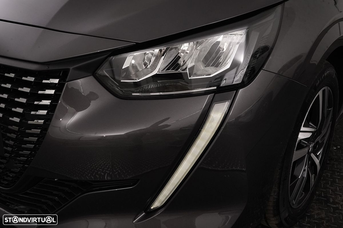 Peugeot 208 1.2 PureTech Allure - 6