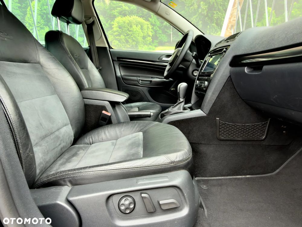 Skoda Octavia 1.8 TSI 4x4 Laurin & Klement - 20