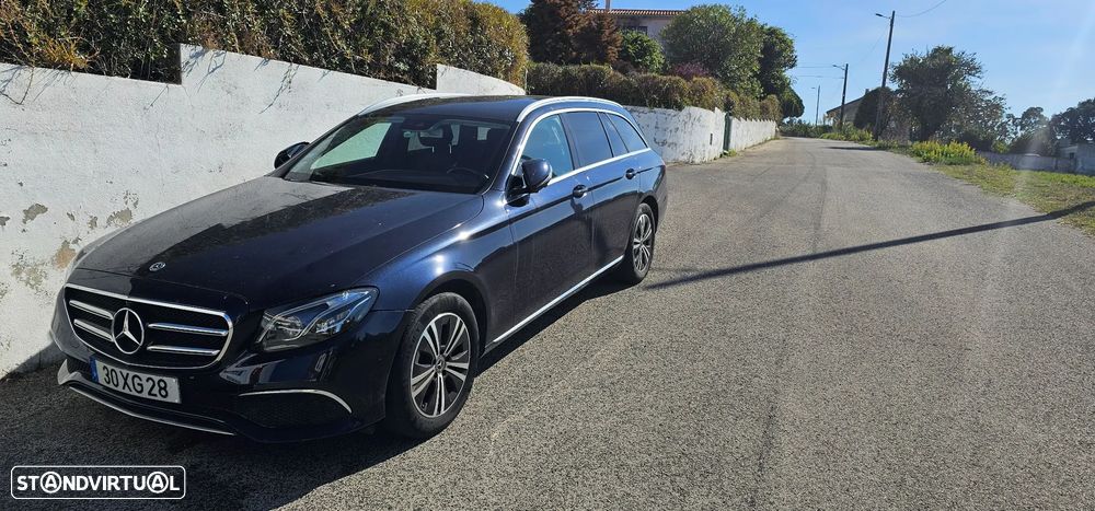 Mercedes-Benz E 220