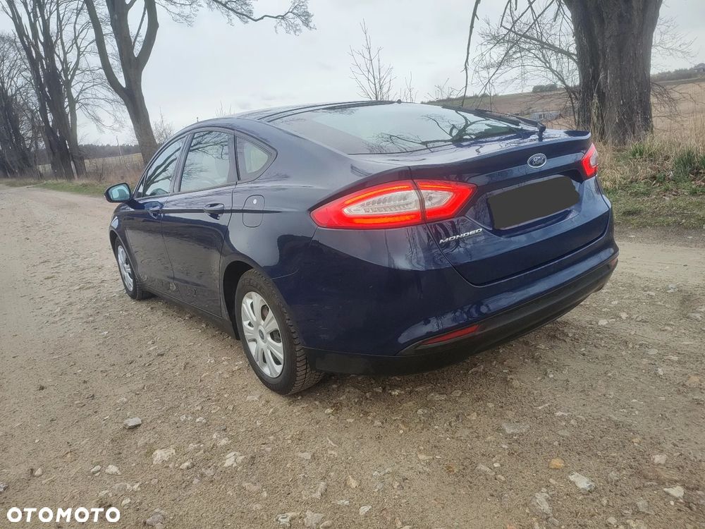 Ford Mondeo 2.0 TDCi Ambiente - 24
