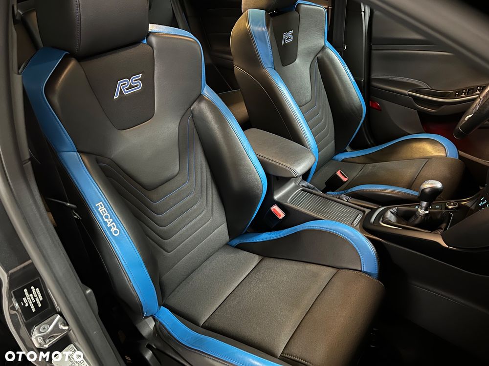 Ford Focus - 10