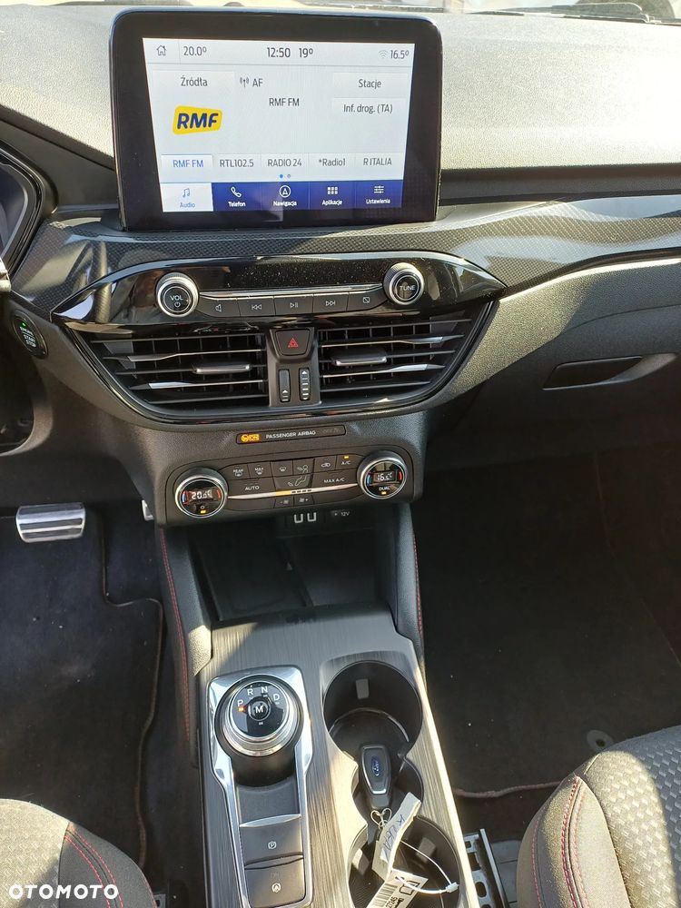 Ford Kuga 1.5 TDCi 2x4 ST-Line - 19