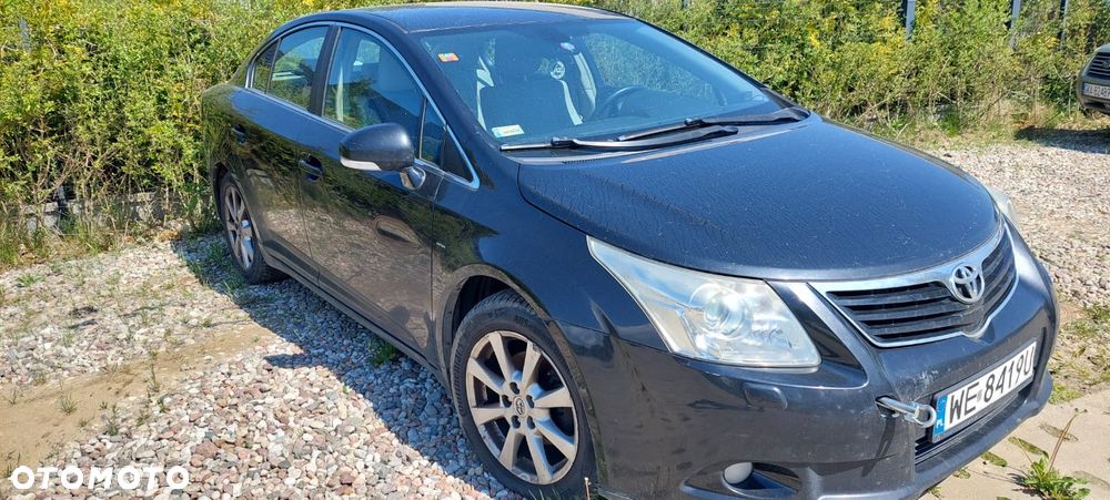 Toyota Avensis - 1