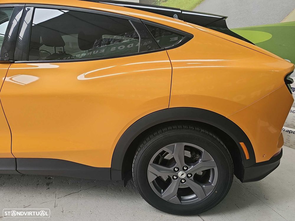 Ford Mustang Mach-E 98.7 kWh Premium - 6