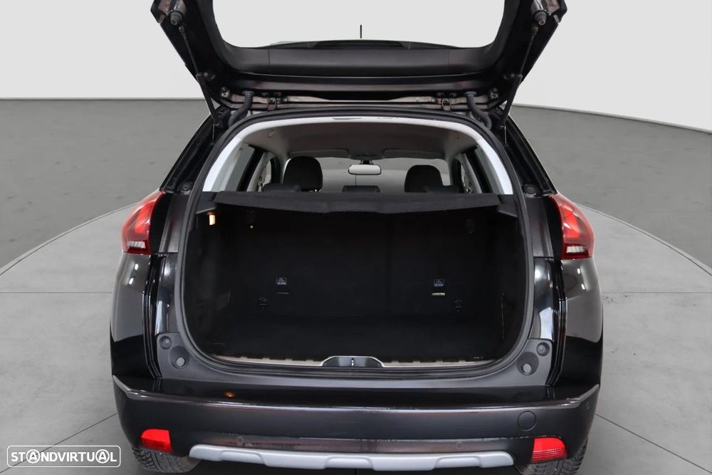 Peugeot 2008 1.2 PureTech Allure EAT6 - 14