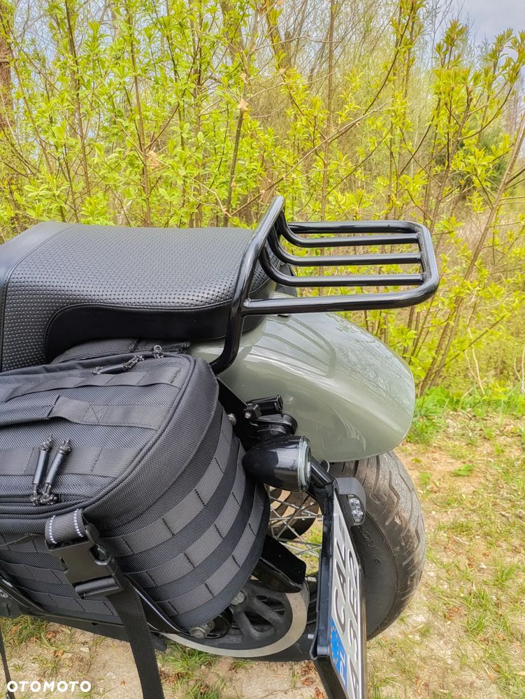 Harley-Davidson Softail Street Bob - 15