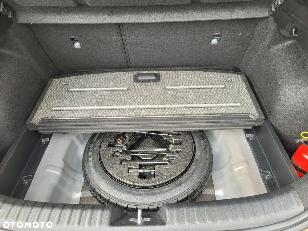 Kia XCeed - 17