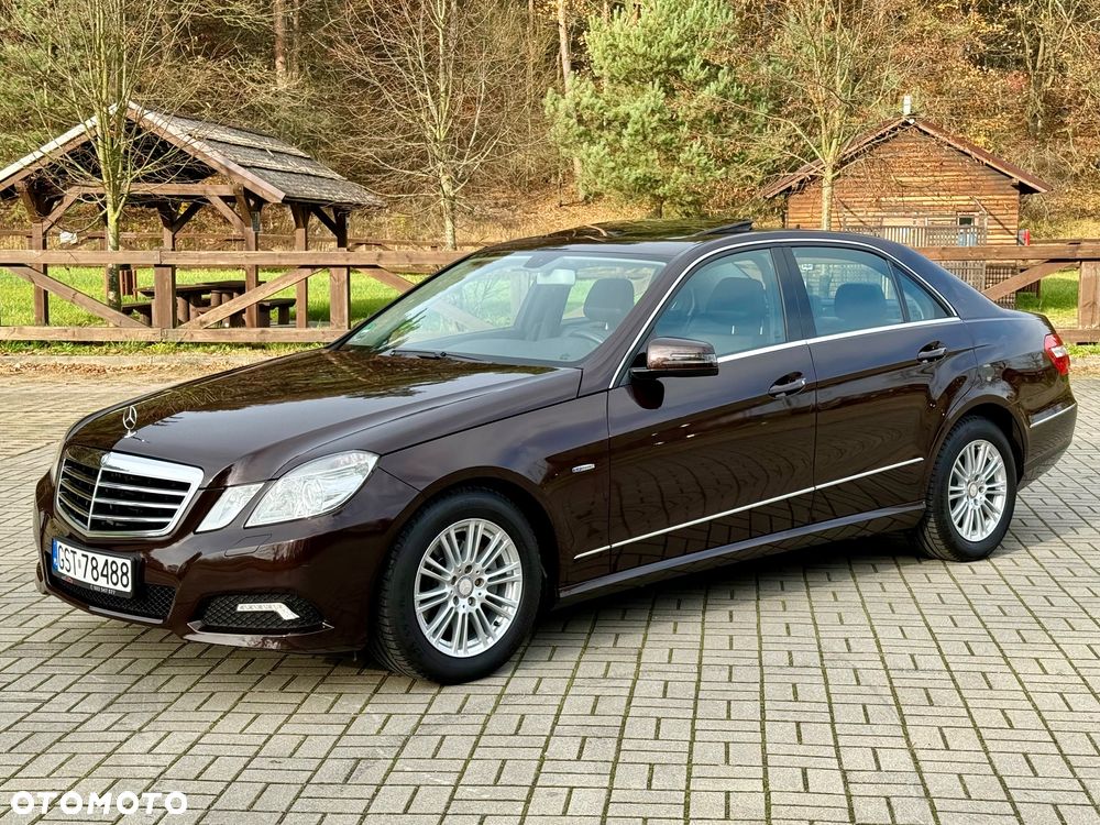 Mercedes-Benz Klasa E 200 BlueEFFICIENCY 7G-TRONIC Avantgarde - 5