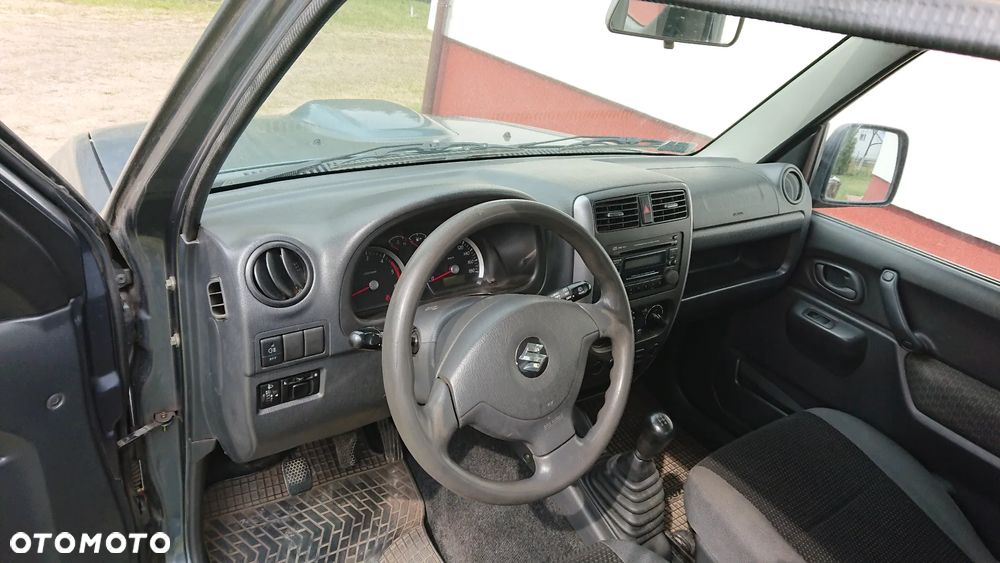Suzuki Jimny - 10